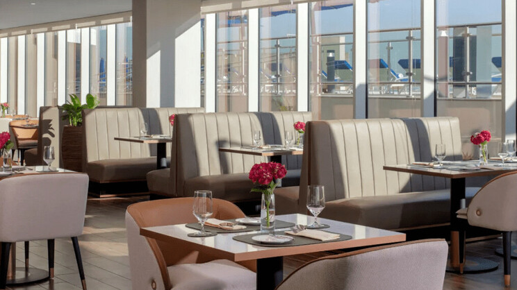 AVANI Palm View Dubai Hotel & Suites